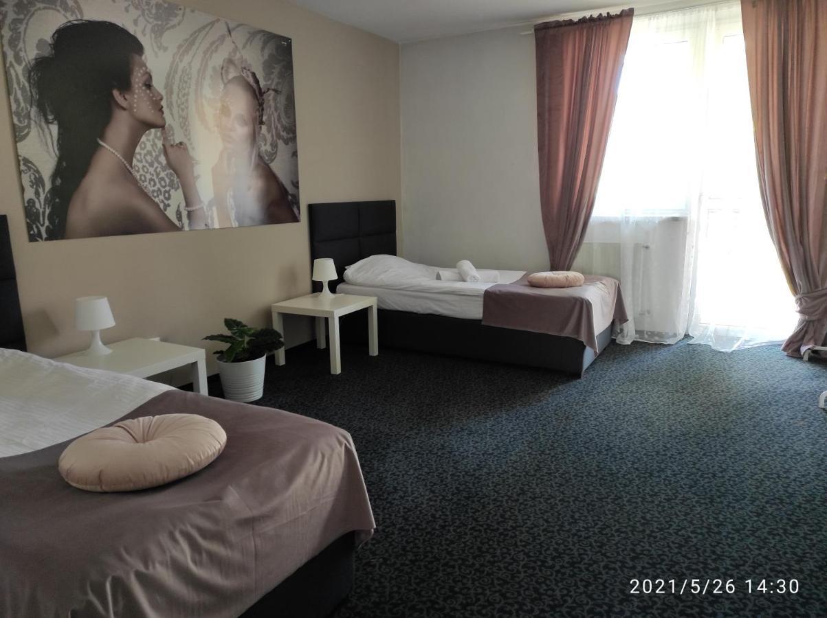 Harmonica Premium Nowy Sącz Exterior foto